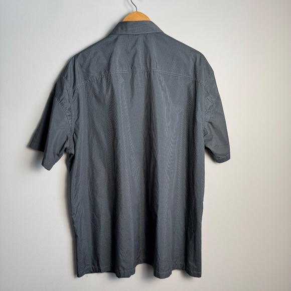 Kuhl Mountain Grown Men's Camp Shirt XXL Short Sleeve Pin Check Charcoal Gray - Picture 7 of 14